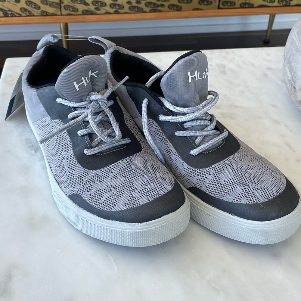 Huk Men’s Mahi Lace Ups Shoes NWT